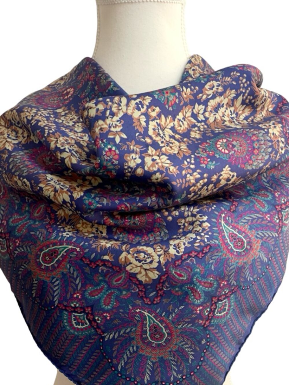 Bloomsbury for Tie Rack 100% Silk Floral Paisley Scarf Made in Italy 34 x 34